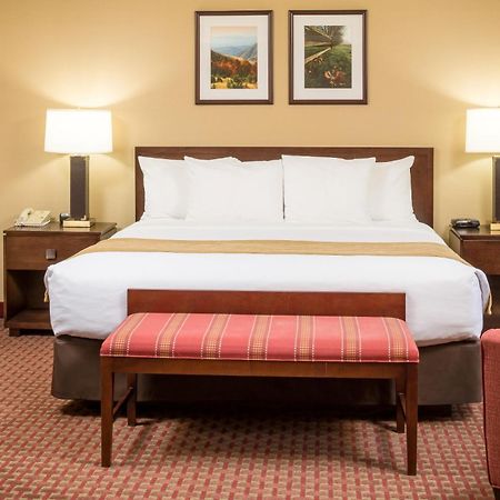 Comfort Inn & Suites Near Burke Mountain Saint Johnsbury Eksteriør billede